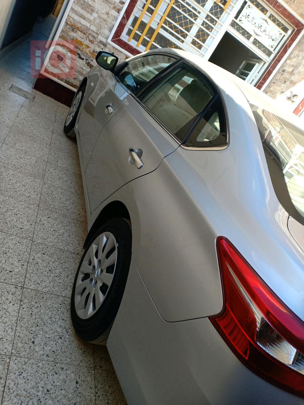 نيسان سنترا